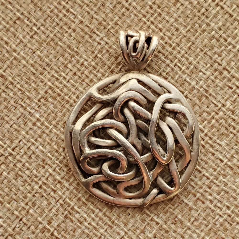 Silpada pendant